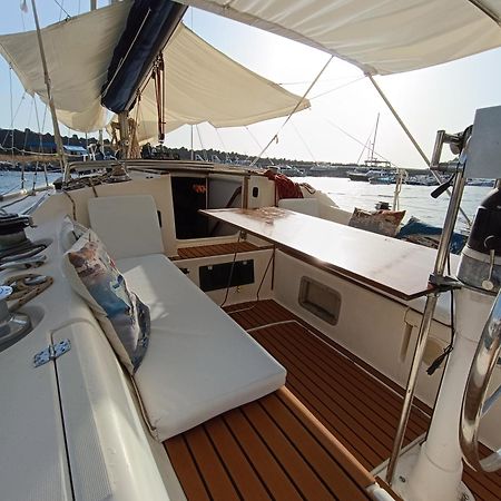 Dormire In Barca A Vela Maratea Exterior photo